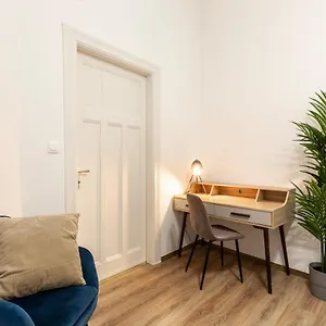 Glamorous Modern In The Hearth Of Budapest